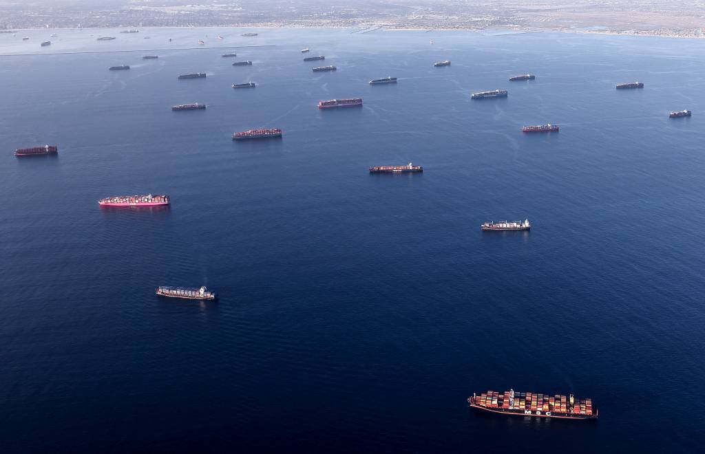 Container ship unloading disruption off the Port of California contributing to the supply chain backlog